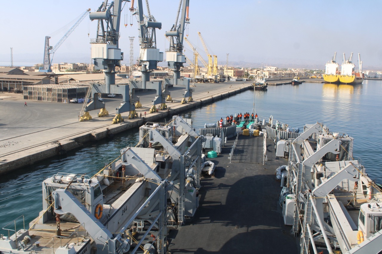 Mission Sagar - II  Handing Over Food Aid To Eritrea By INS Airavat